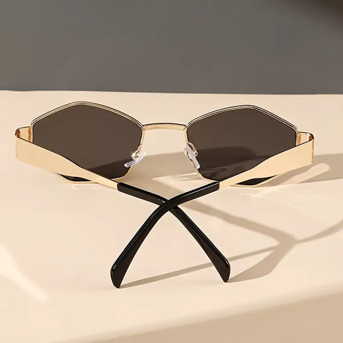 Diamond Oval Sunglasses
