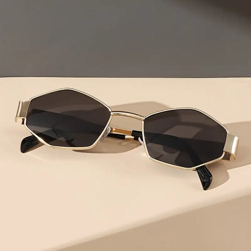 Diamond Oval Sunglasses