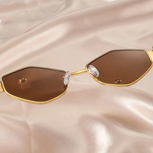 Diamond Oval Sunglasses