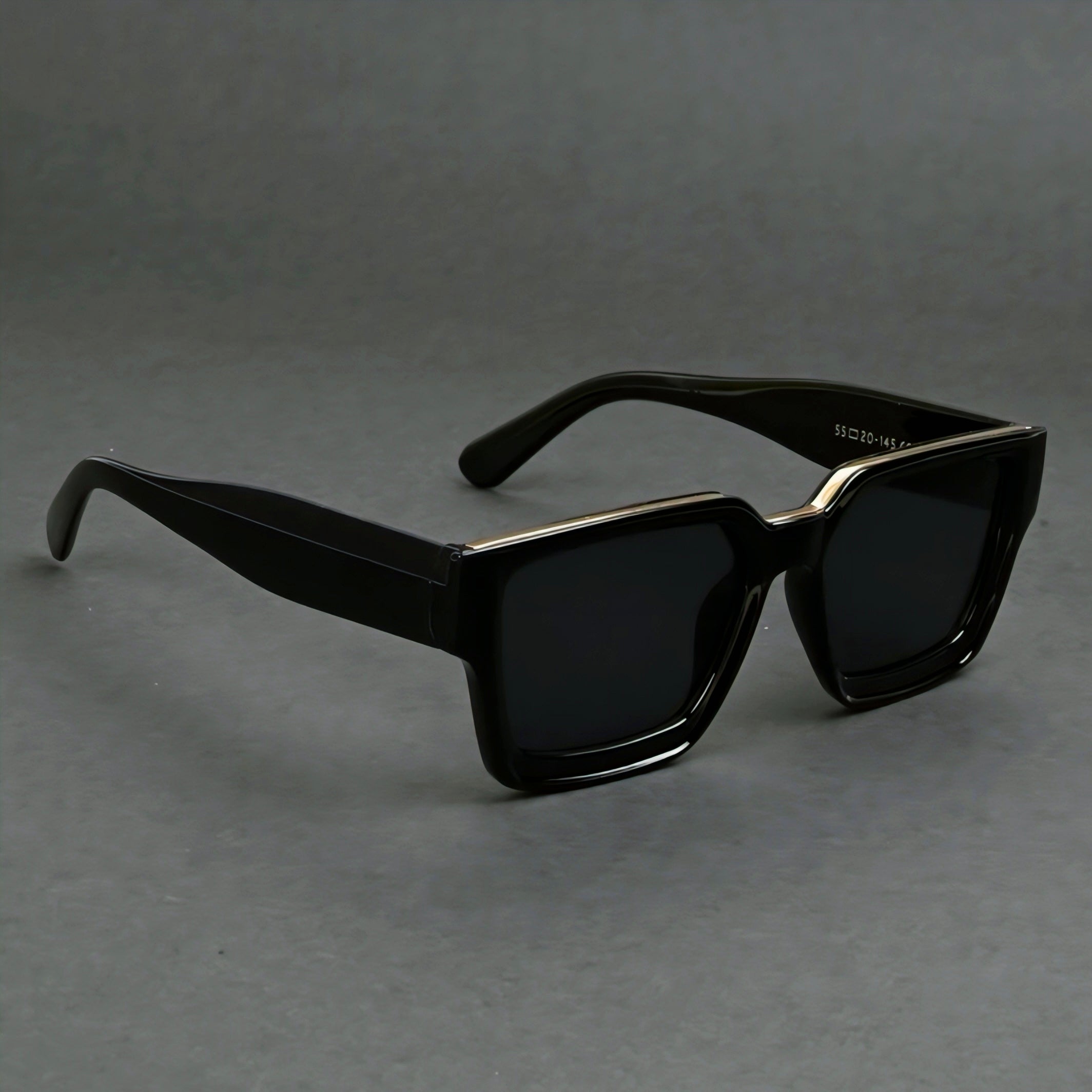 Voyage Badshah Black Shades