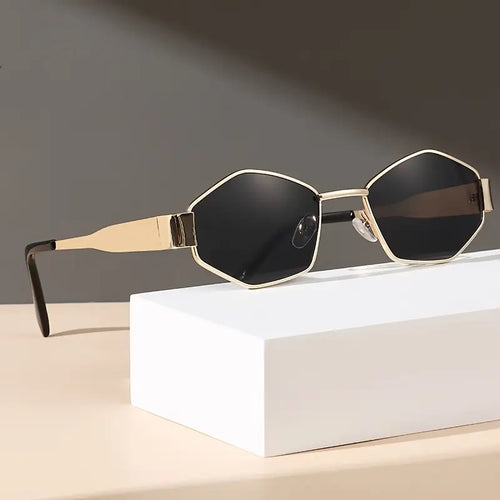 Diamond Oval Sunglasses