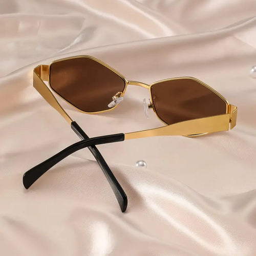 Diamond Oval Sunglasses